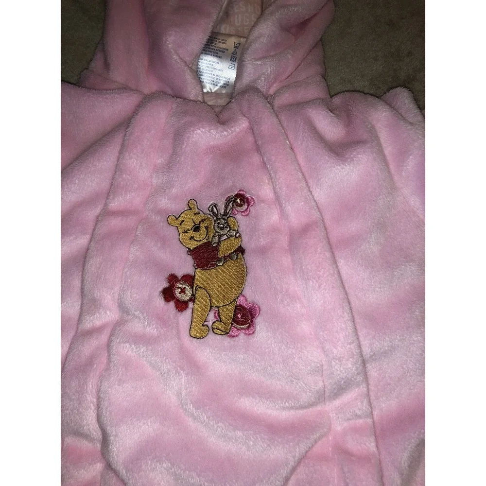 Disney Baby Snowsuit Girls 3/6 Mos Winnie The Pooh Pink EUC Beautiful soft